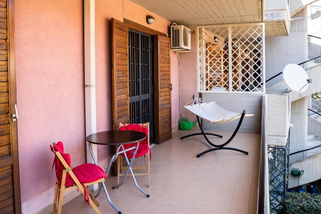 Elegant Apartment In Residence With Pool Acireale Exterior photo